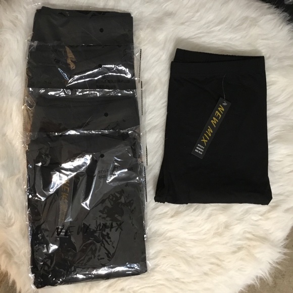 Plus Size Black Leggings - Picture 3 of 3